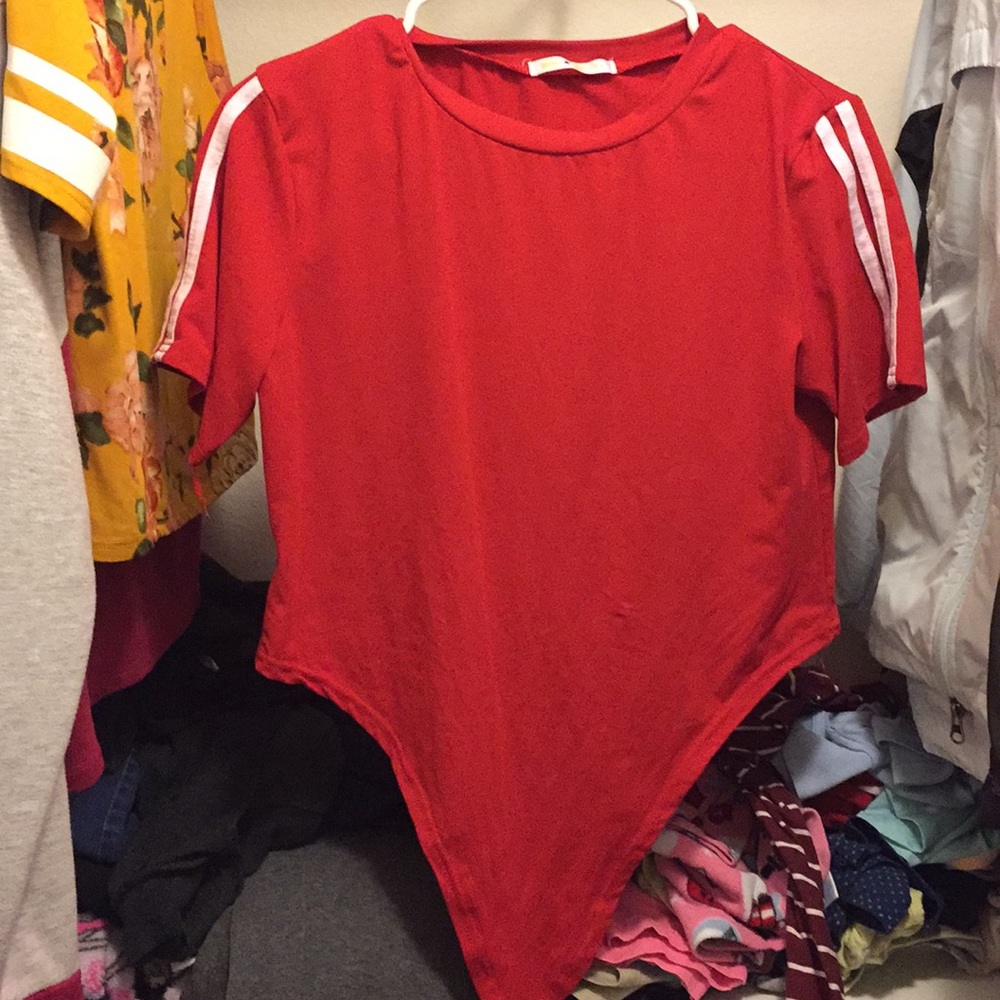 cropped shirt